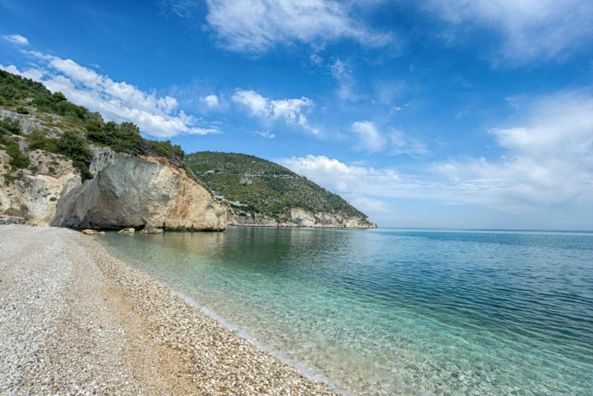 Hotiday Room Collection - Mattinata Faraglioni Εξωτερικό φωτογραφία