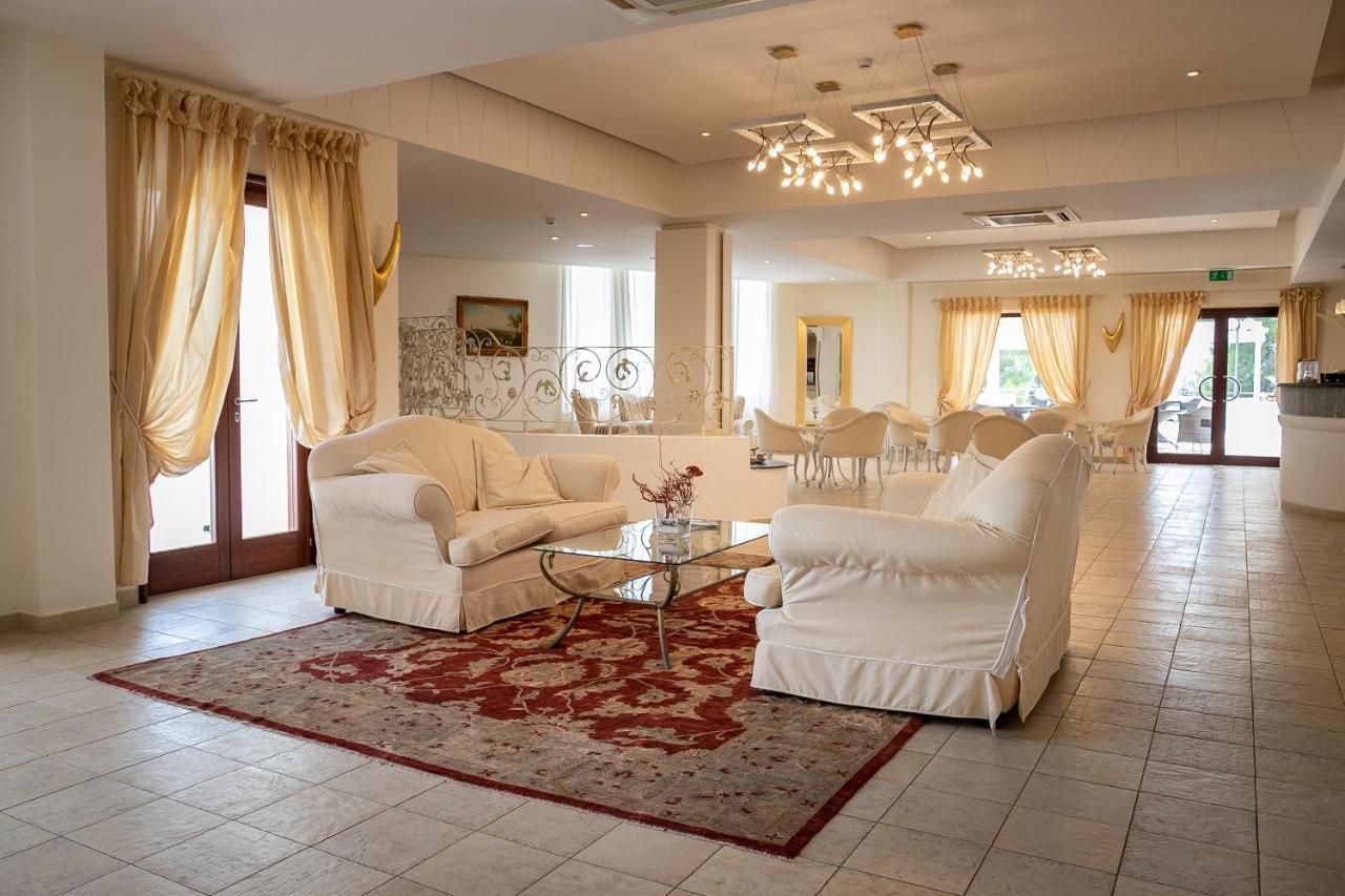 Hotiday Room Collection - Mattinata Faraglioni Εξωτερικό φωτογραφία